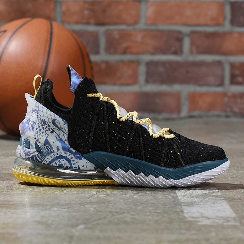 Nike Lebron 18 - Image 4