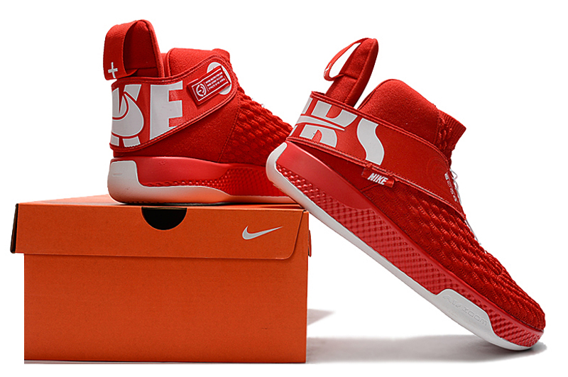 Nike Air Zoom UNVRS - Image 2