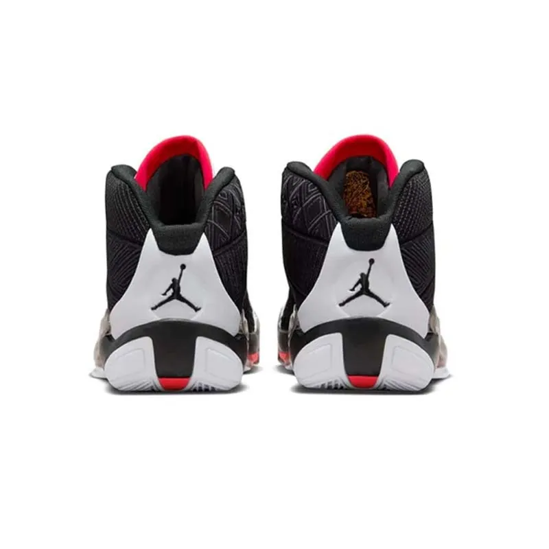 کتونی Jordan 38 رنگ سفید مشکی قرمز