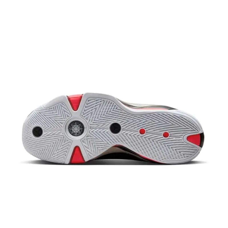 کتونی Jordan 38 رنگ سفید مشکی قرمز