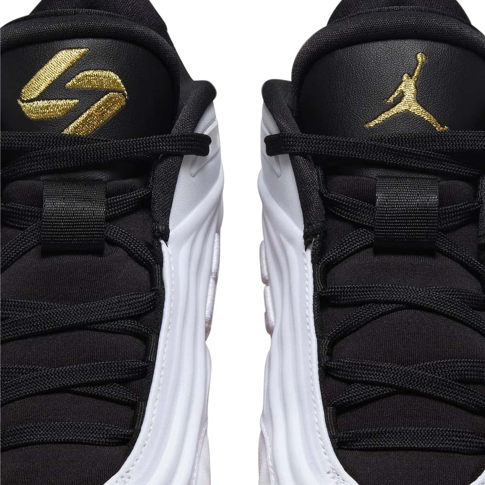 کتونی بسکتبال Jordan Luka 3 رنگ سفید مشکی
