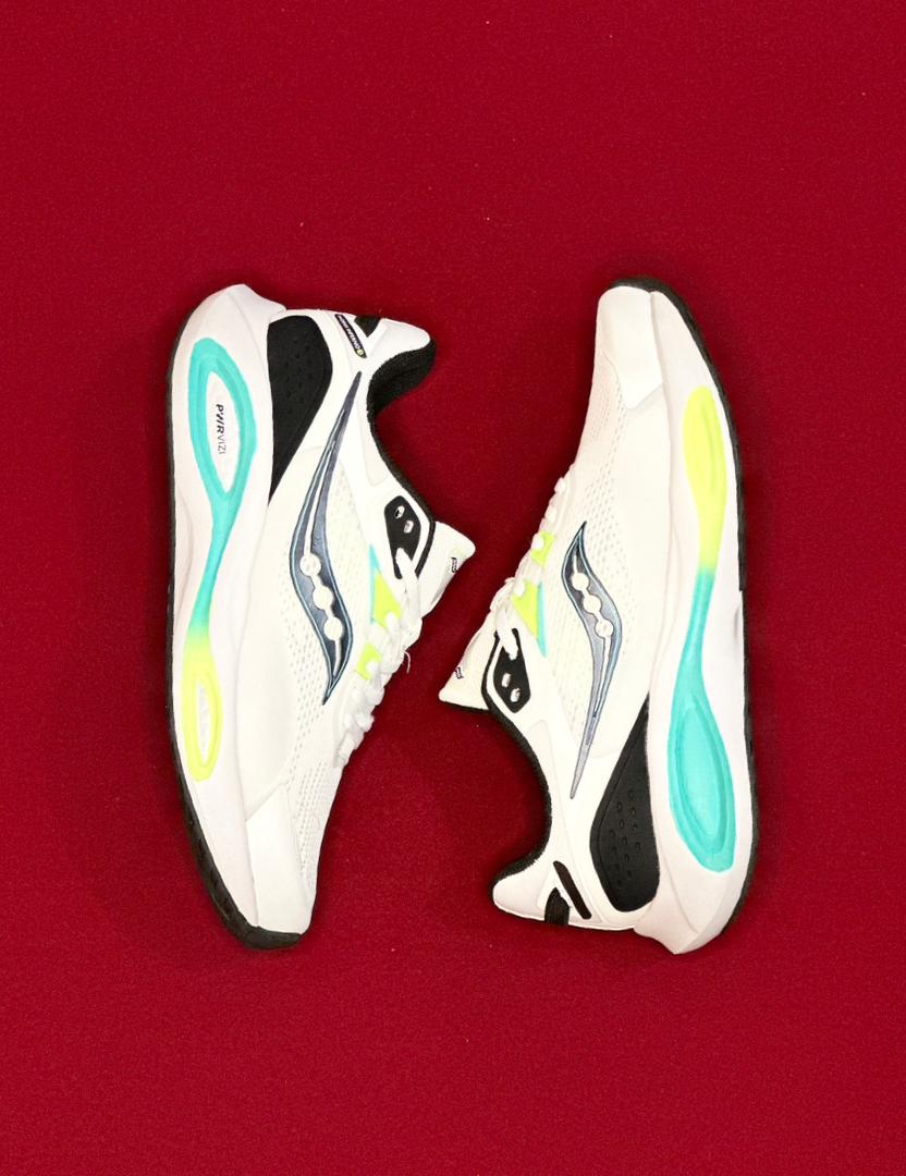 کتونی رانینگ و پیاده روی Saucony Phoenix Inferno 3 رنگ کرمی، رنگی