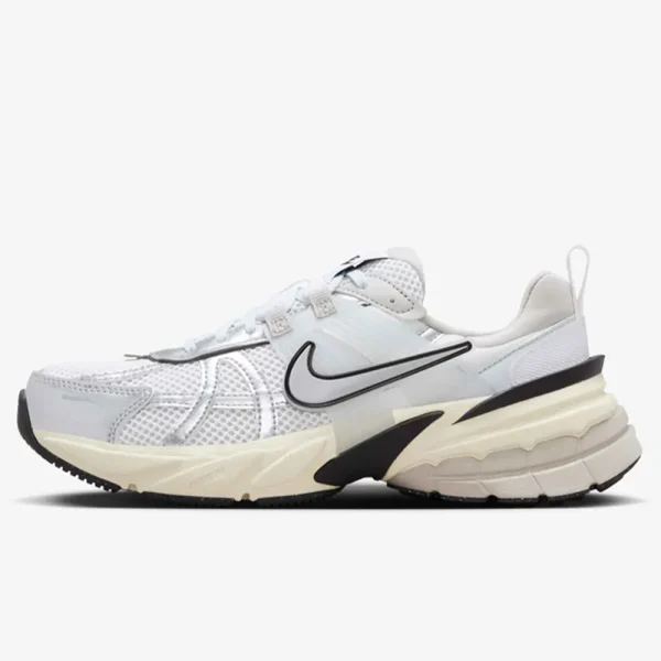 کتونی رانینگ و پیاده روی نایک ویتوکی Nike V2K White Silver