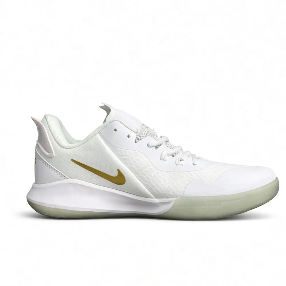 کتونی بسکتبال نایک کوبی مامبا فیوری Nike Kobe Mamba Fury White MetallicGold